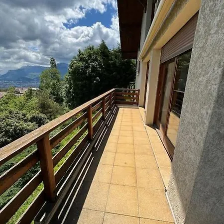 Maison A Avec Vue Imprenable Sur Belledonne Ferienhaus